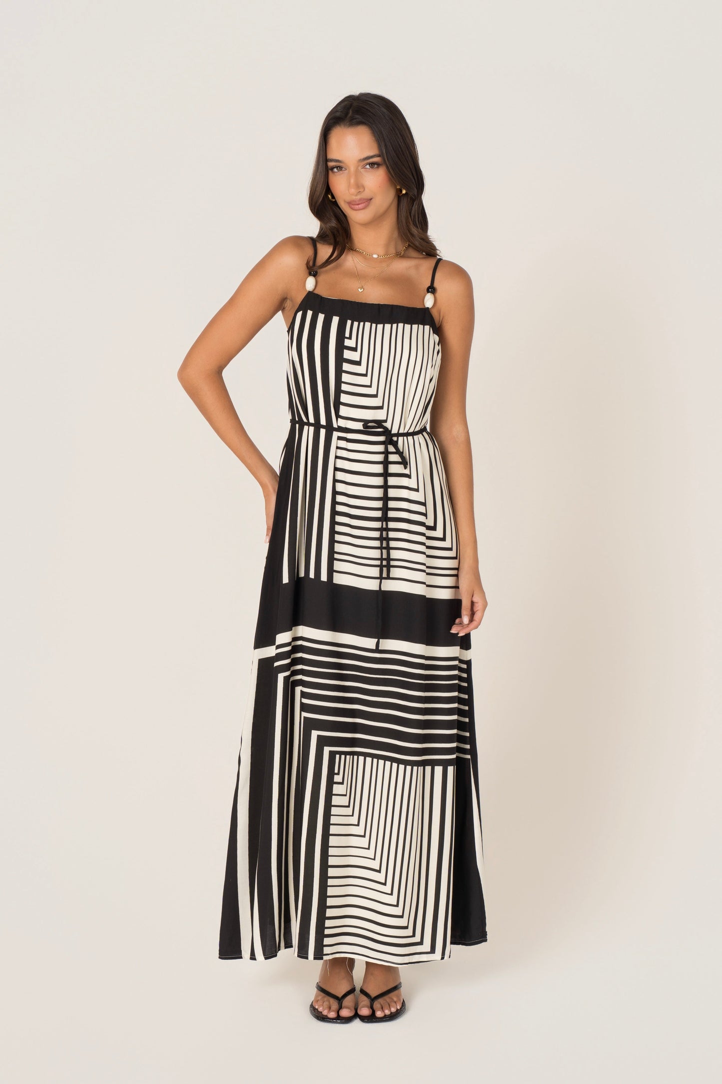 Layana Black & White Geometric Maxi