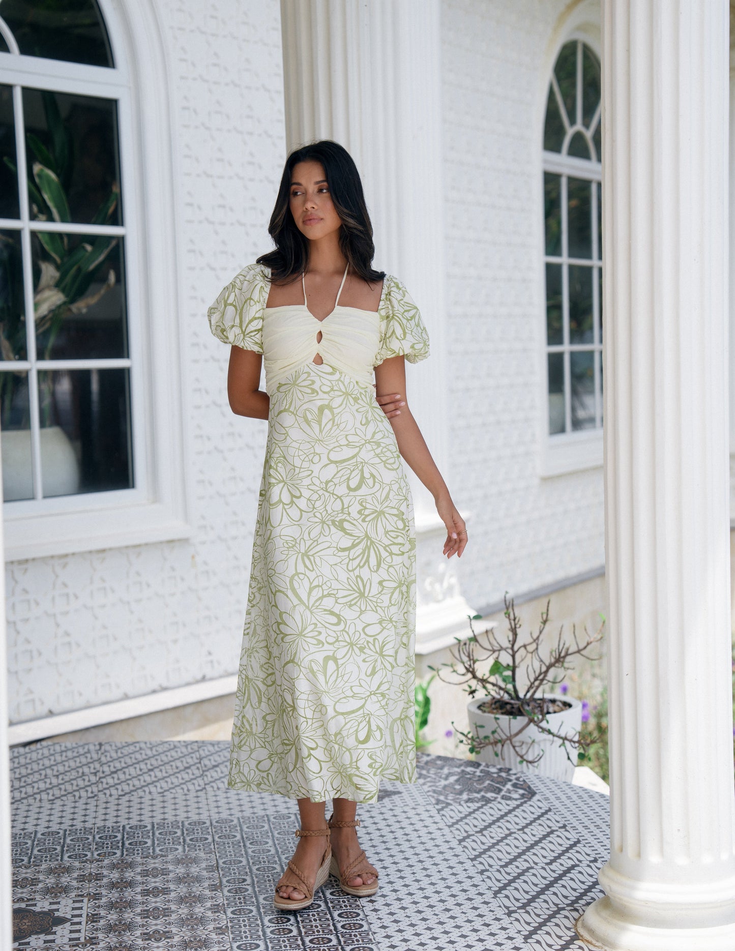 Blanca Contrast Olive Green Midi Dress
